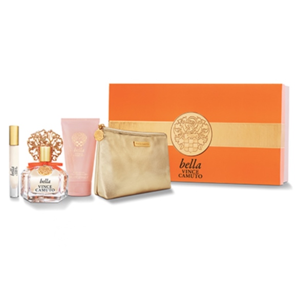 bella vince camuto set